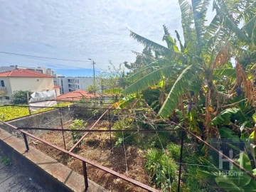 Moradia T1 para Venda em São Martinho