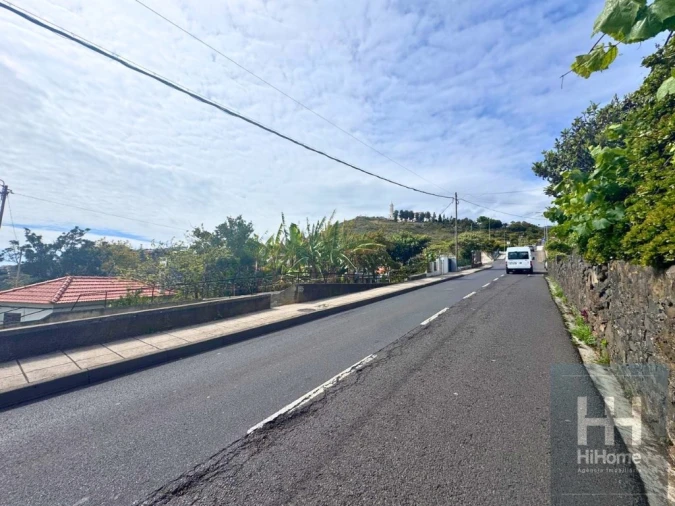 Moradia T1 para Venda em São Martinho Foto 26