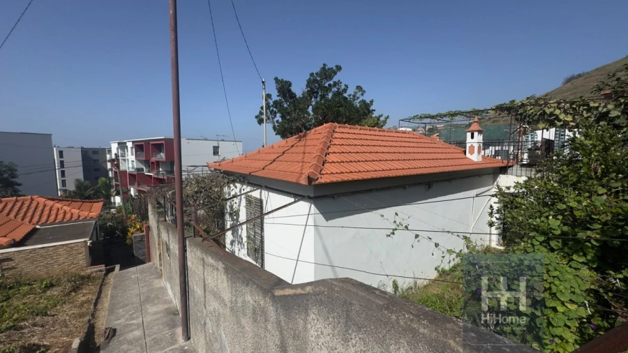 Moradia T1 para Venda em São Martinho Foto 32
