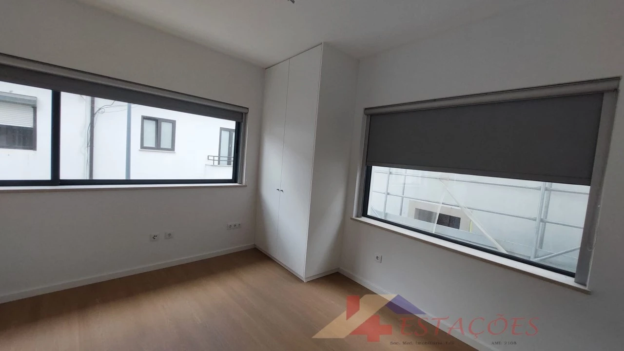 Apartamento T1 para Venda em Pombal Foto 10