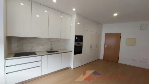 Apartamento T1 para Venda em Pombal