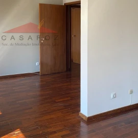 Apartamento T1 para Arrendamento em Aldoar, Foz do Douro e Nevogilde