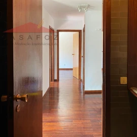 Apartamento T1 para Arrendamento em Aldoar, Foz do Douro e Nevogilde