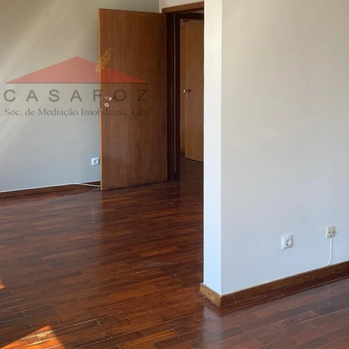 Apartamento T1 para Arrendamento em Aldoar, Foz do Douro e Nevogilde Foto 6