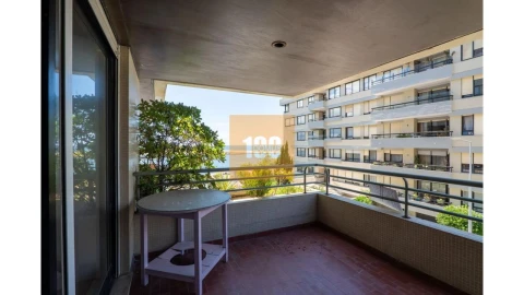 Apartamento T4 para Venda em Aldoar, Foz do Douro e Nevogilde