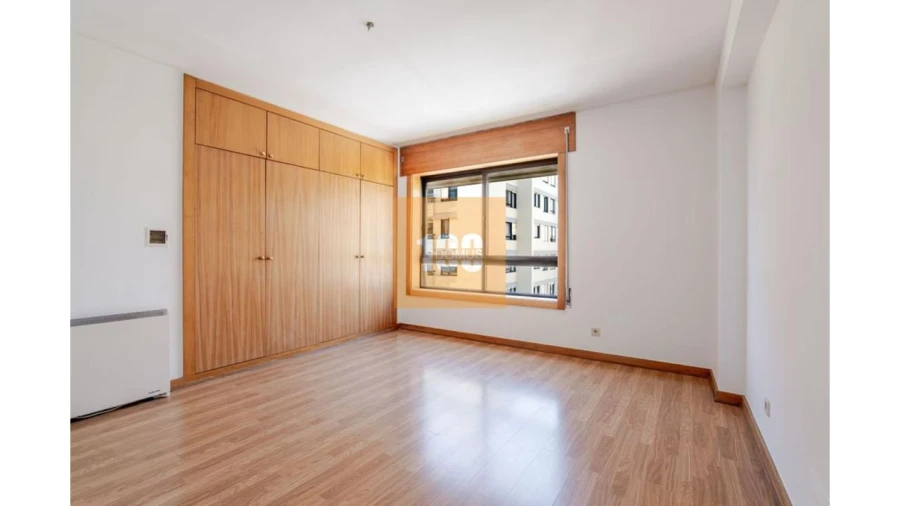 Apartamento T4 para Venda em Aldoar, Foz do Douro e Nevogilde Foto 14