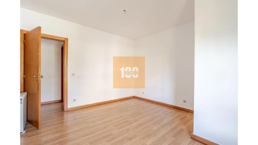 Apartamento T4 para Venda em Aldoar, Foz do Douro e Nevogilde Foto 20