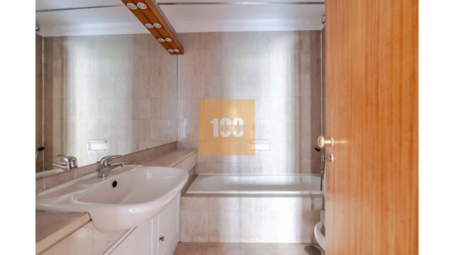 Apartamento T4 para Venda em Aldoar, Foz do Douro e Nevogilde Foto 30