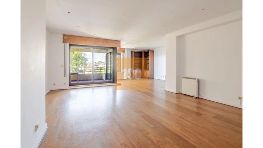 Apartamento T4 para Venda em Aldoar, Foz do Douro e Nevogilde Foto 2
