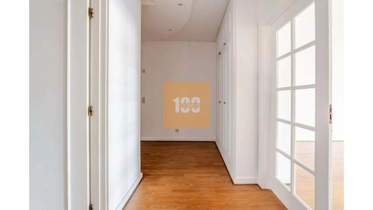 Apartamento T4 para Venda em Aldoar, Foz do Douro e Nevogilde Foto 28