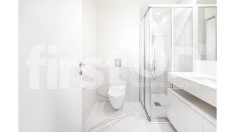 Apartamento T4 para Arrendamento em Areeiro