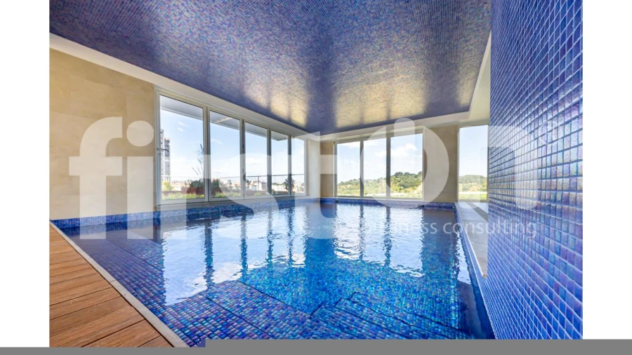 Apartamento T4 para Arrendamento em Areeiro Foto 25
