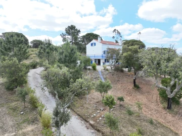 Quinta T3 para Venda em Melides