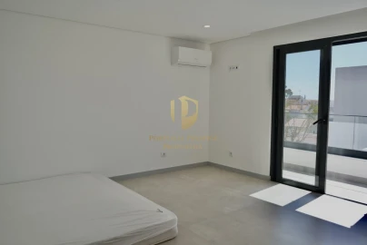 Moradia T0 para Venda em Vila Nova de Cacela