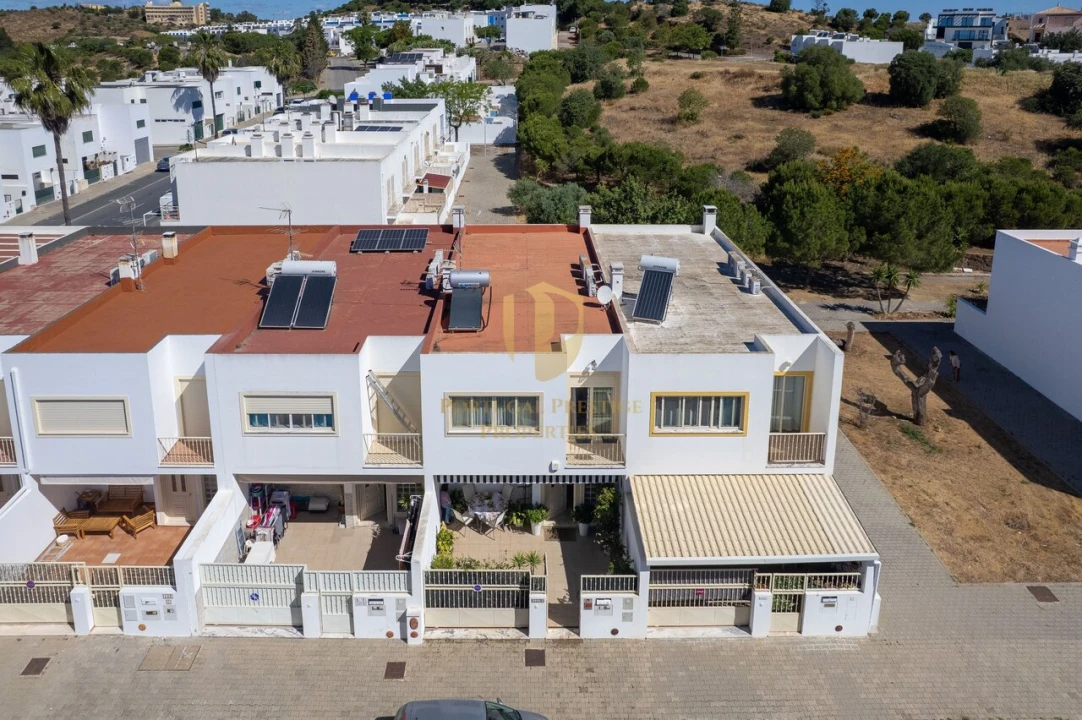 Moradia T3 para Venda em Castro Marim Foto 1