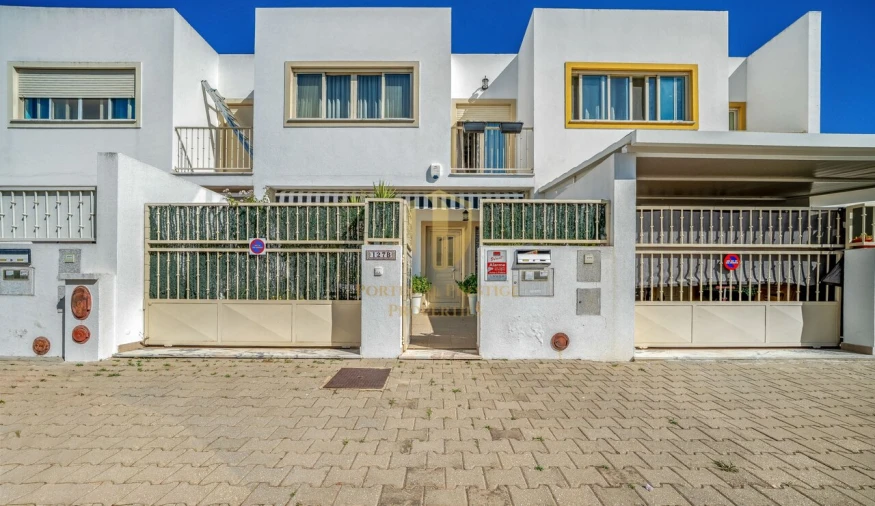 Moradia T3 para Venda em Castro Marim Foto 30
