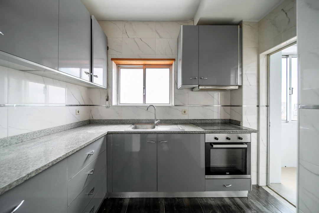Apartamento T3 para Venda em Bonfim Foto 7