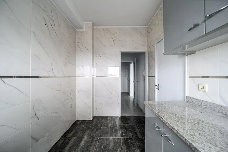 Apartamento T3 para Venda em Bonfim Foto 10