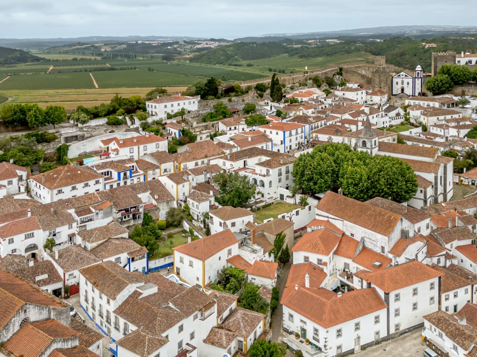Moradia T5 para Venda em Santa Maria, São Pedro e Sobral da Lagoa Foto 58
