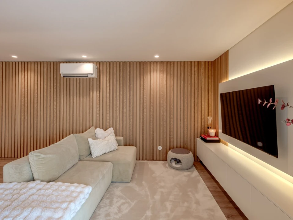 Apartamento T3 para Venda em Moscavide e Portela Foto 14