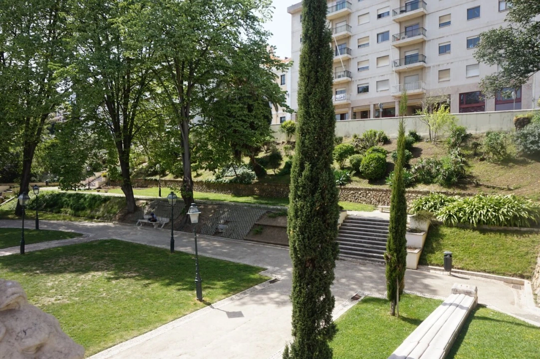 Apartamento T2 para Venda em Misericórdia Foto 12