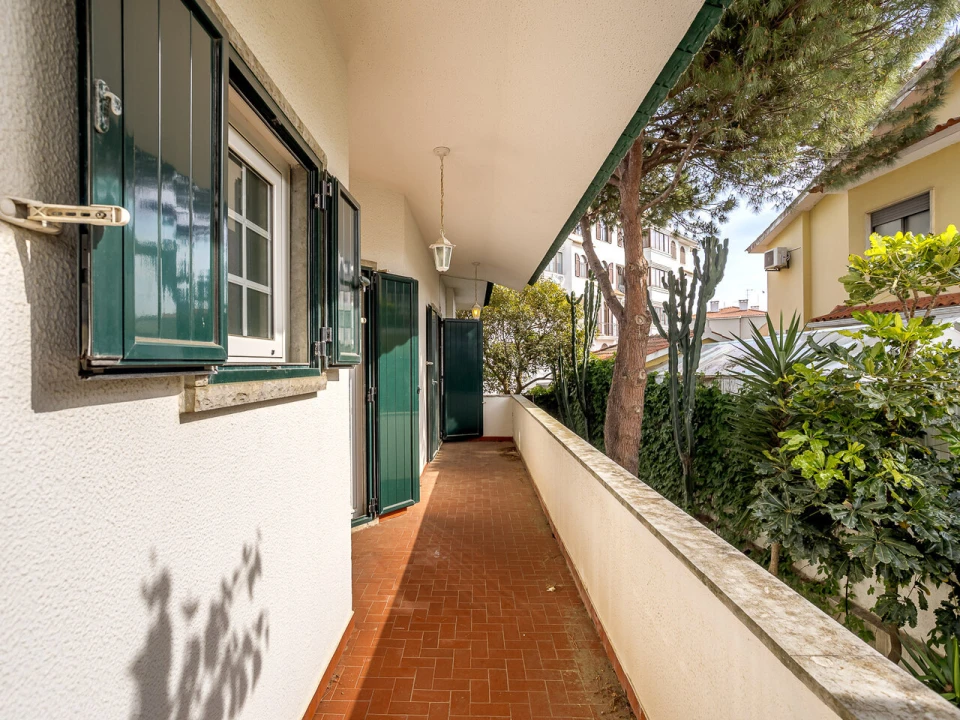 Moradia T6 para Venda em Carcavelos e Parede Foto 46