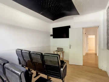 Moradia T6 para Venda em Carcavelos e Parede