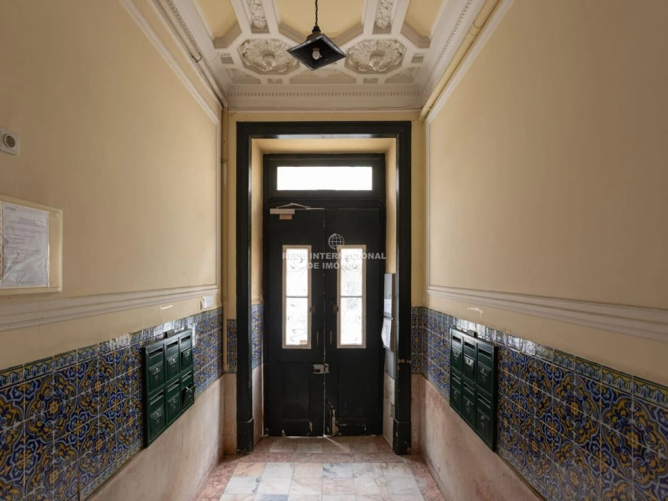 Apartamento T3 para Venda em Campo de Ourique Foto 51