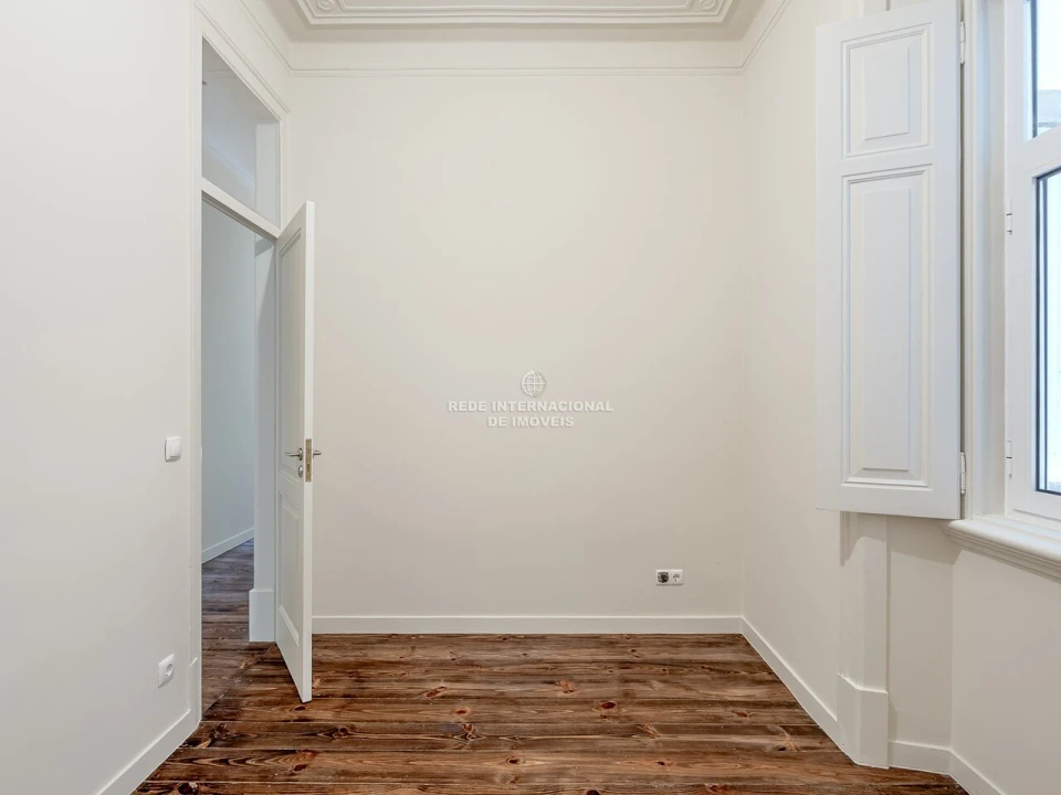 Apartamento T2 para Venda em Campo de Ourique Foto 23