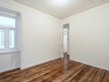Apartamento T2 para Venda em Campo de Ourique