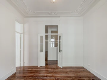 Apartamento T2 para Venda em Campo de Ourique