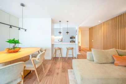 Apartamento T3 para Venda em Moscavide e Portela