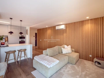 Apartamento T3 para Venda em Moscavide e Portela