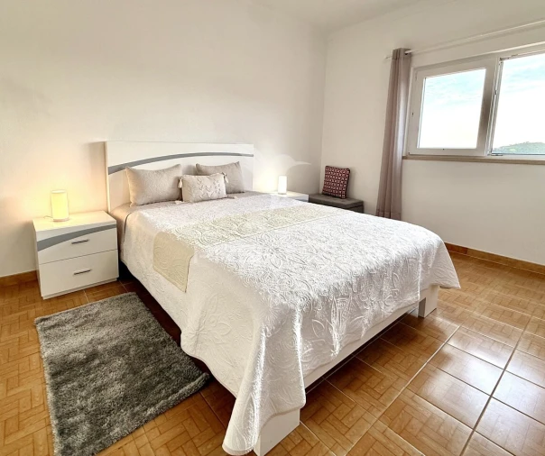 Moradia T9 para Venda em Loule (São Sebastião) Foto 26