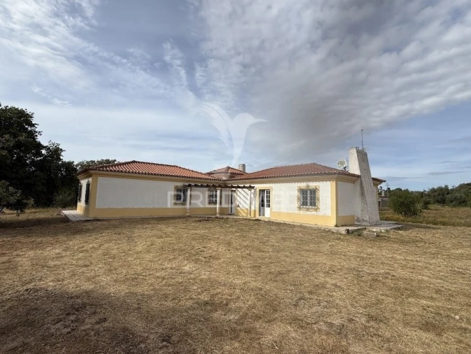 Quinta T3 para Venda em Sines Foto 38