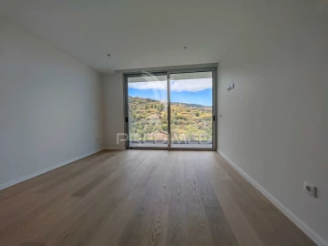 Moradia T3 para Venda em Santa Cruz