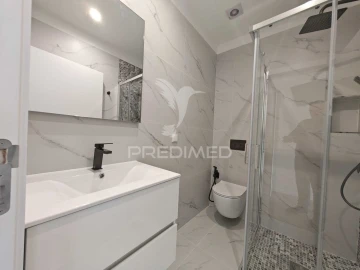 Moradia T3 para Venda em Santa Cruz