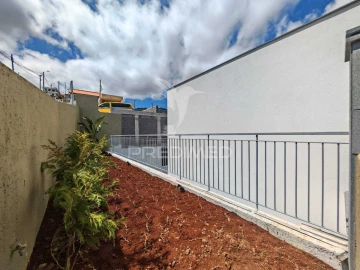 Moradia T3 para Venda em Santa Cruz