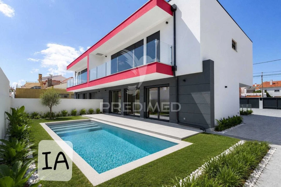 Moradia T4 para Venda em São Domingos de Rana Foto 1