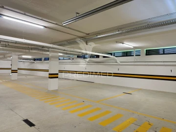 Apartamento T4 para Venda em Leiria, Pousos, Barreira e Cortes