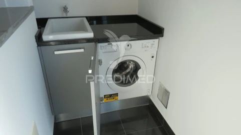 Apartamento T4 para Venda em São Martinho