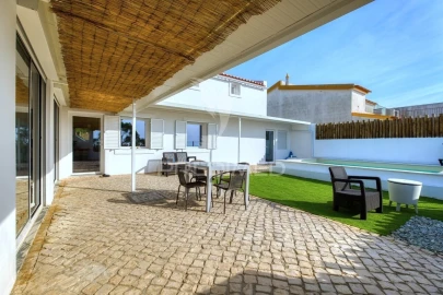 Moradia T3 para Venda em Azeitão (São Lourenço e São Simão)