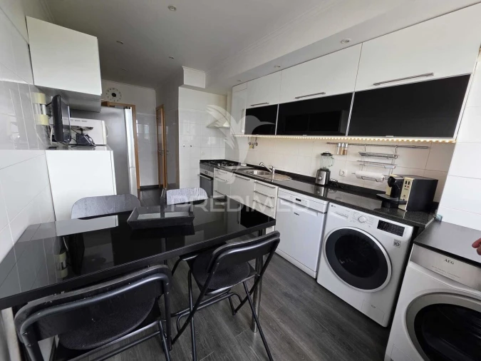 Apartamento T3 para Venda em Moscavide e Portela Foto 7