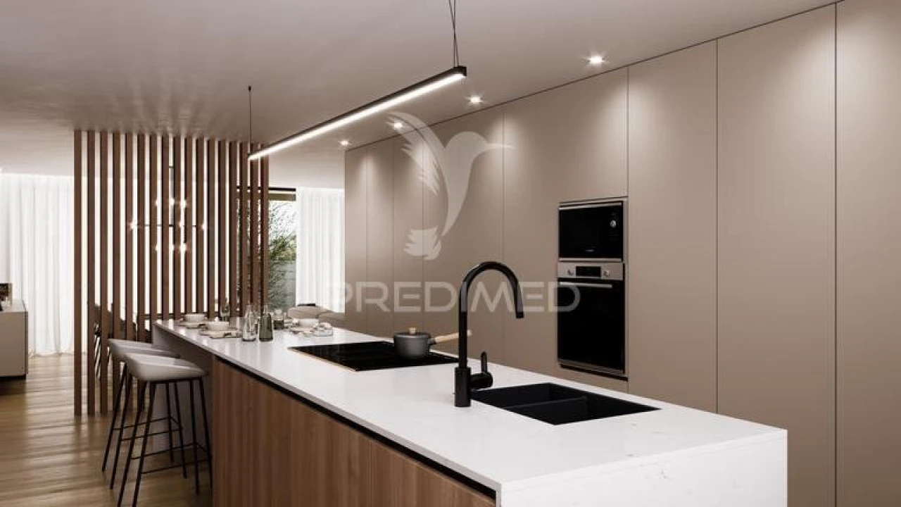 Moradia T3 para Venda em Mire de Tibães Foto 3