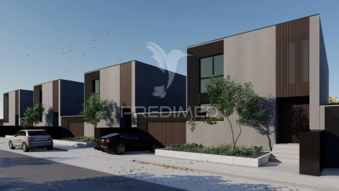 Moradia T3 para Venda em Mire de Tibães