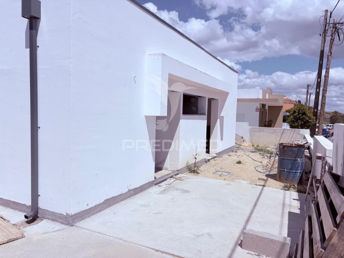 Moradia T2 para Venda em Amora Foto 2