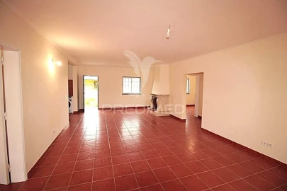 Moradia T3 para Venda em Glória do Ribatejo e Granho