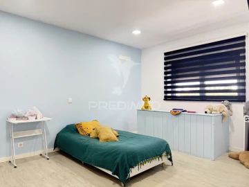 Moradia T4 para Venda em Fatima