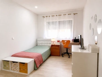 Moradia T4 para Venda em Fatima
