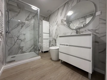 Apartamento T2 para Venda em Marvila, Ribeira Santarém, São Salvador, São Nicolau